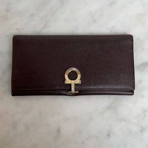 Ferragamo wallet oxblood brown